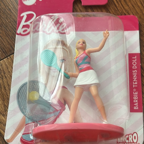 Barbie Cake/ Muffin  Topper - Picture 7 of 7